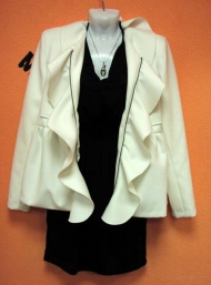 1) Платье silvian heach 139000 руб.,  куртка eighth sin 215000 руб.