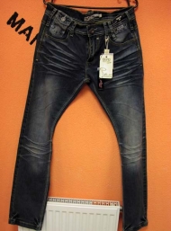 14) джинсы olyo 175000 руб.