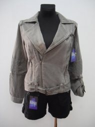 7) Куртка DDP (хлопок, шелк) - 200 000 р.