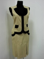 25-одежда по "старым" ценам - костюм (жилет+юбка),  131.500 (хлопок)